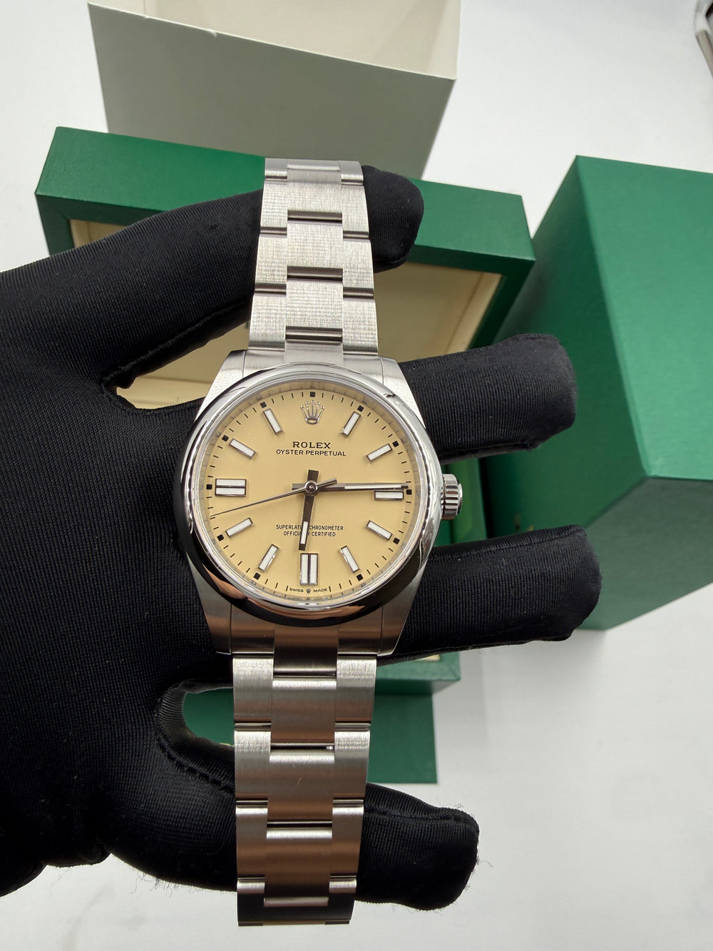 Rolex Oyster Perpetual 134300 “Beige“ Fresh New Dated 07-2026